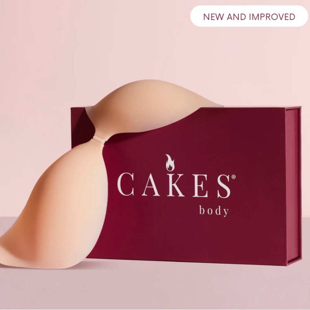 CAKES Cleavage™ bra size M